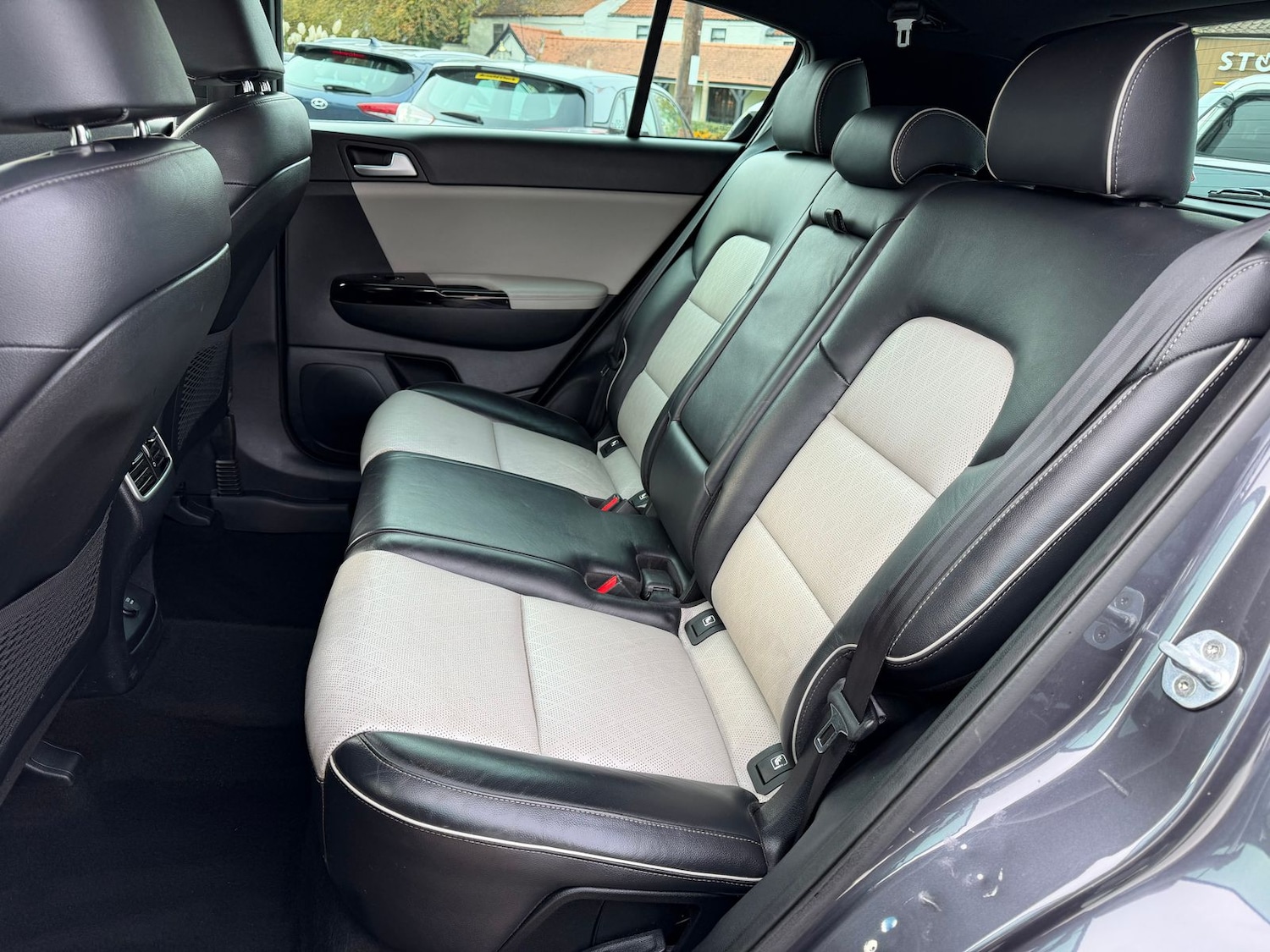 Used Kia Sportage 2017 for sale - 76487363: Photo 16