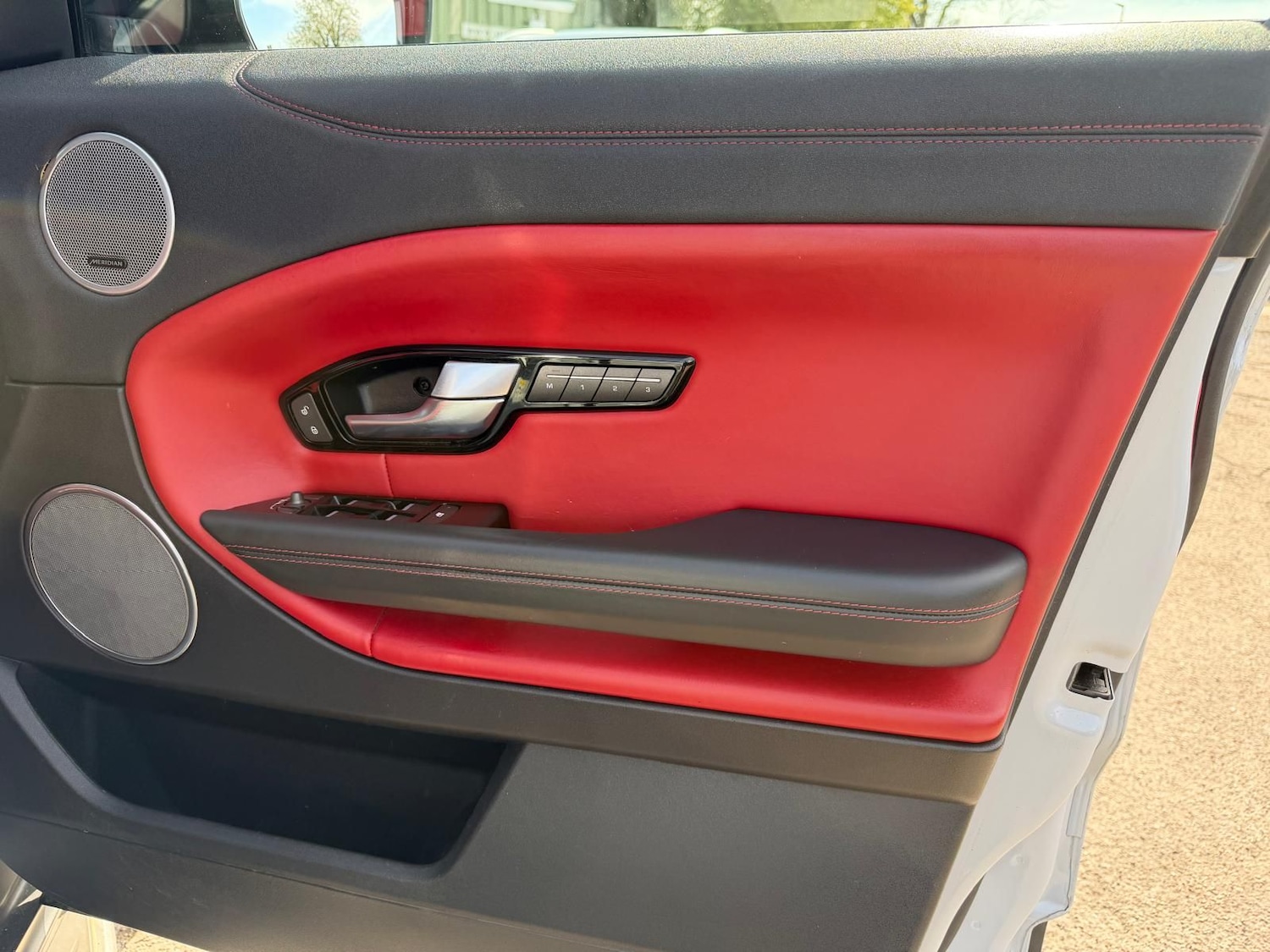 Used Land Rover Range Rover Evoque 2015 for sale - 78179068: Photo 16