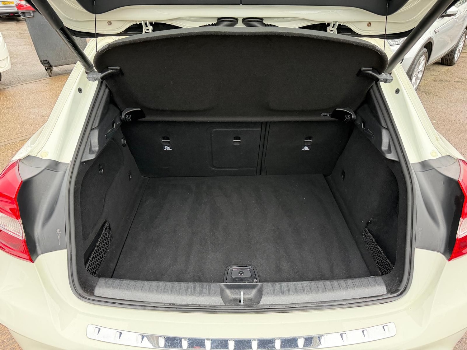 Used Mercedes-Benz GLA 2017 for sale - 77660492: Photo 7