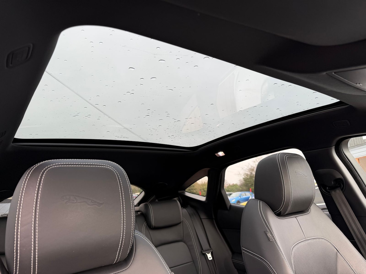 Used Jaguar E-Pace 2018 for sale - 77256584: Photo 12