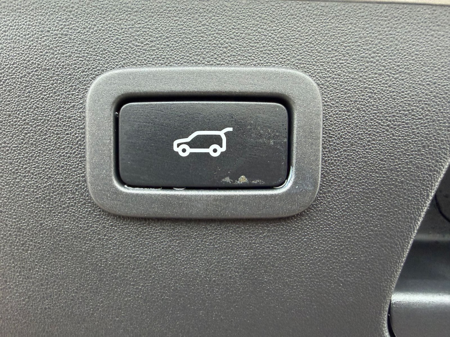 Used Jaguar E-Pace 2018 for sale - 77256584: Photo 13