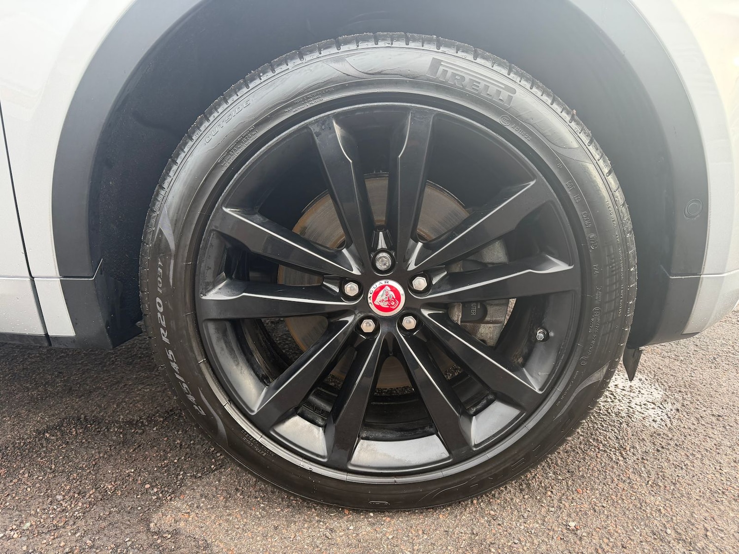 Used Jaguar E-Pace 2018 for sale - 77256584: Photo 4