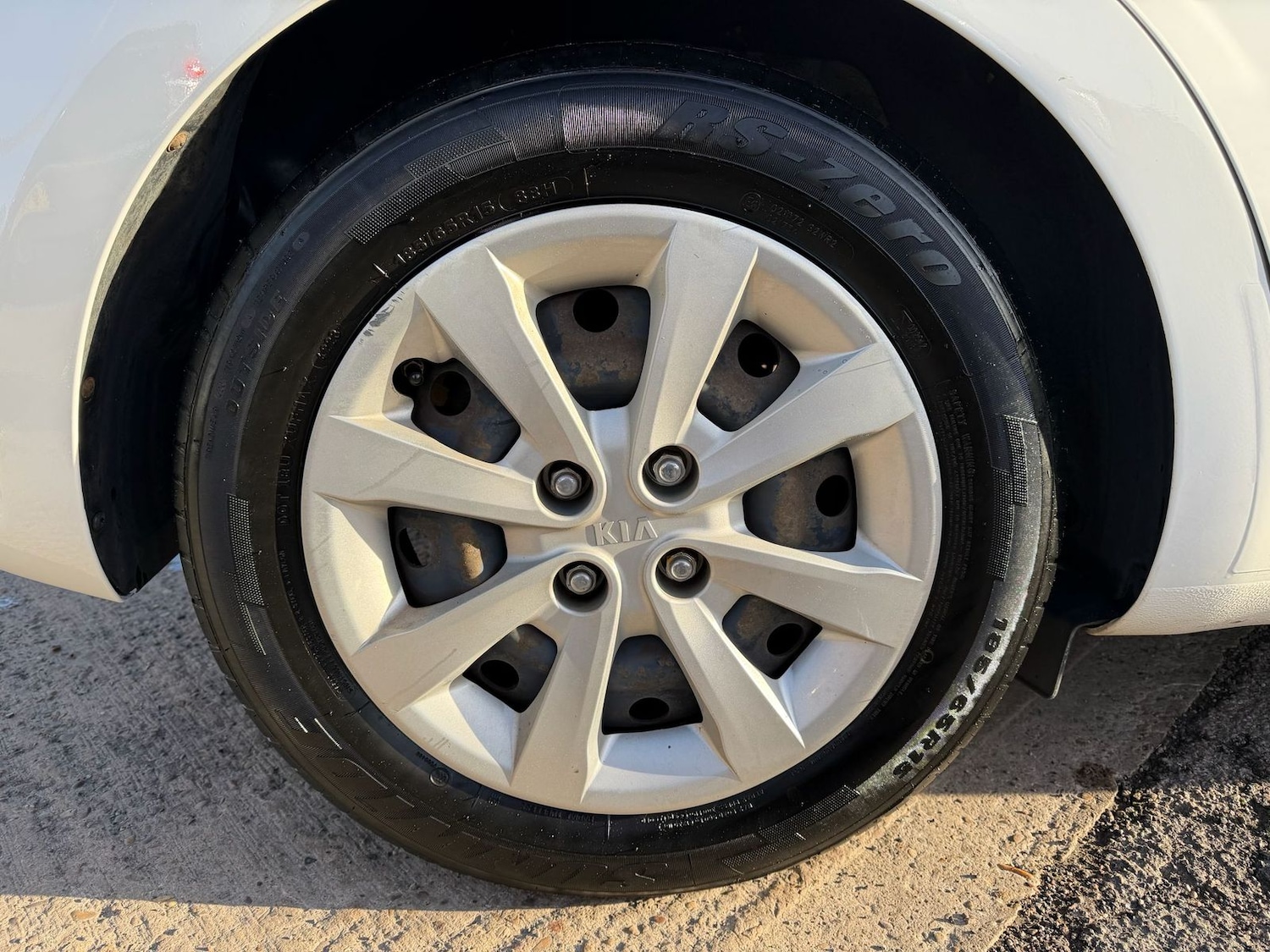 Used Kia Rio 2017 for sale - 76736819: Photo 8