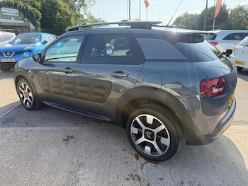 Used Citroen C4 Cactus 2015 for sale - 75579827: Photo