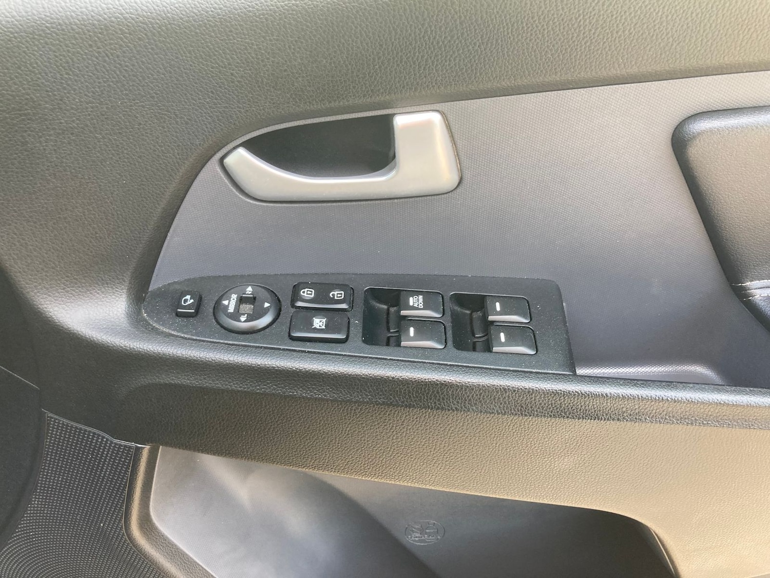 Used Kia Sportage 2012 for sale - 76736827: Photo 15