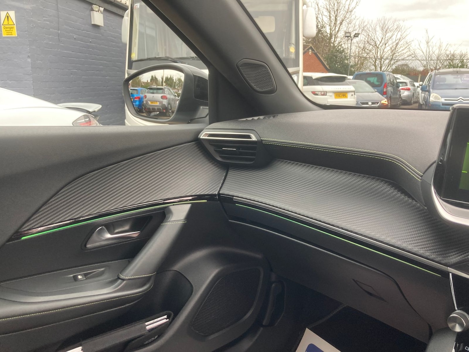 Used Peugeot 2008 2023 for sale - 77634731: Photo 17