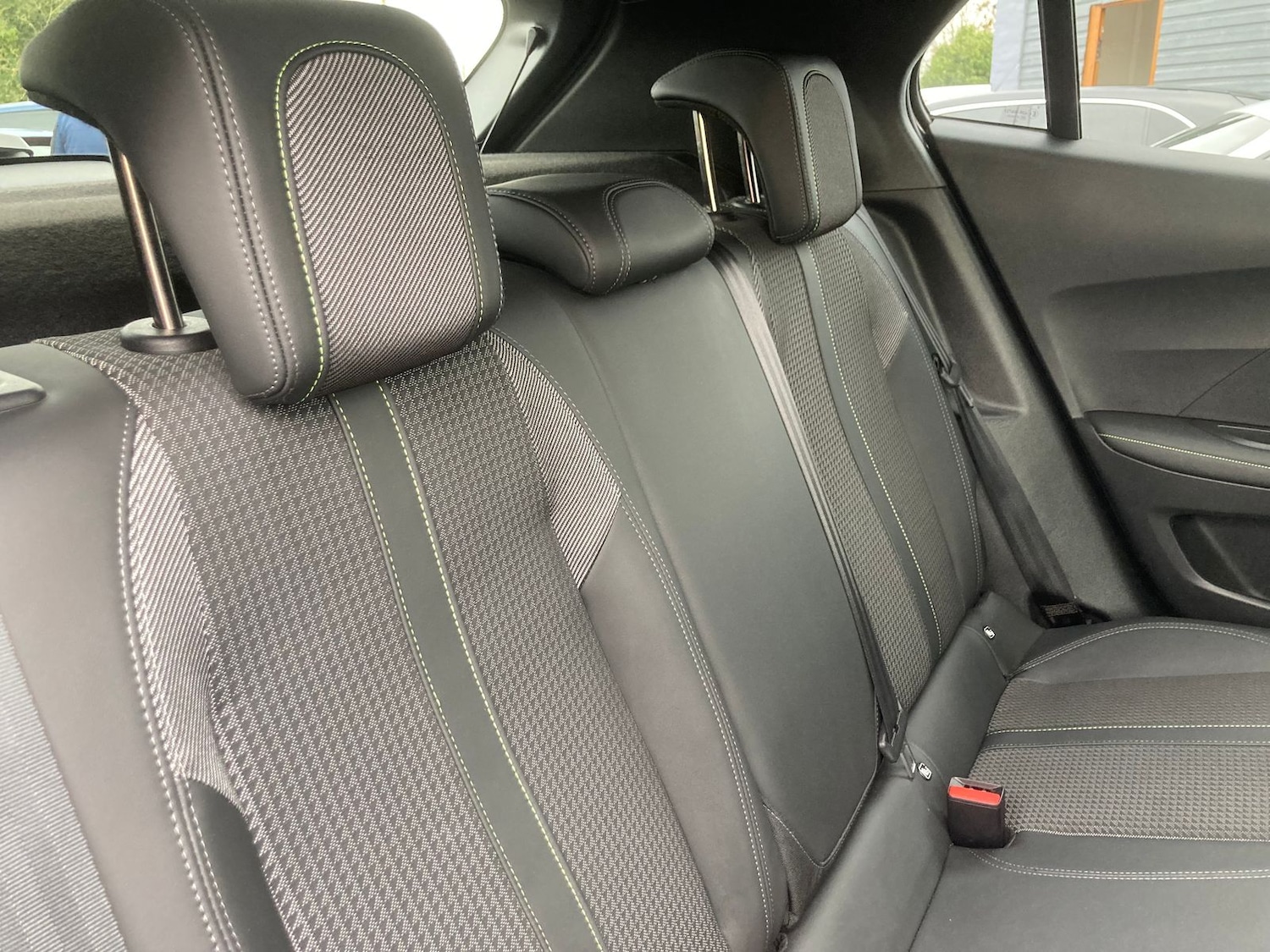 Used Peugeot 2008 2023 for sale - 77634731: Photo 9