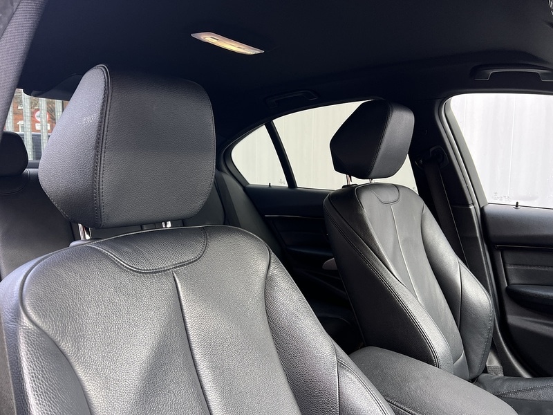 Used BMW 3 Series 2018 for sale - 76940415: Photo 8