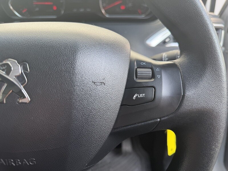 Used Peugeot 208 for sale - 77749251: Photo 21