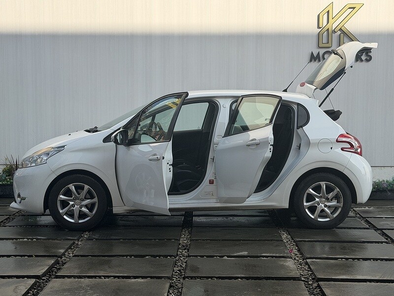 Used Peugeot 208 for sale - 77749251: Photo 25