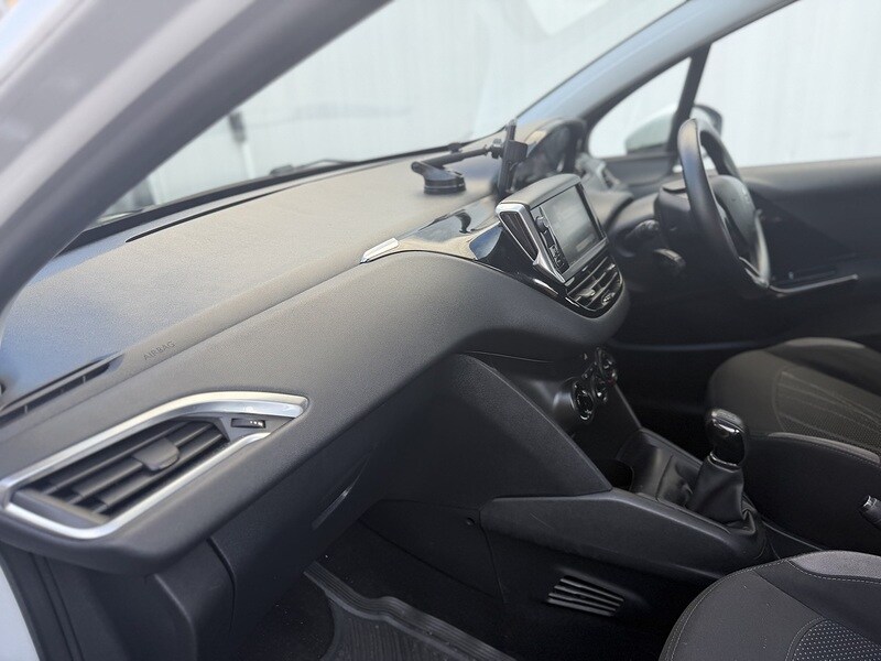 Used Peugeot 208 for sale - 77749251: Photo 26