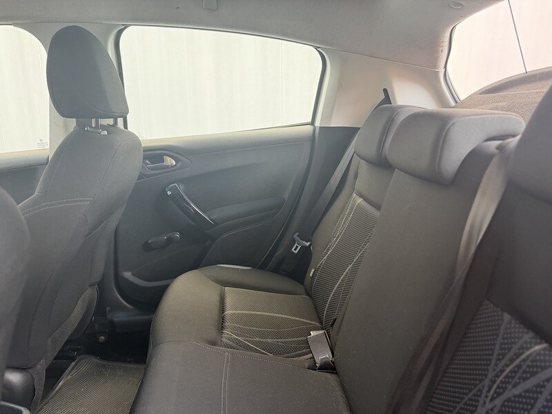 Used Peugeot 208 for sale - 77749251: Photo 30