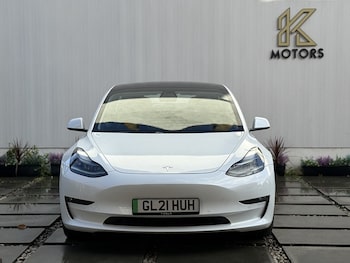 Used Tesla Model 3 2021 for sale - 76716136: Photo