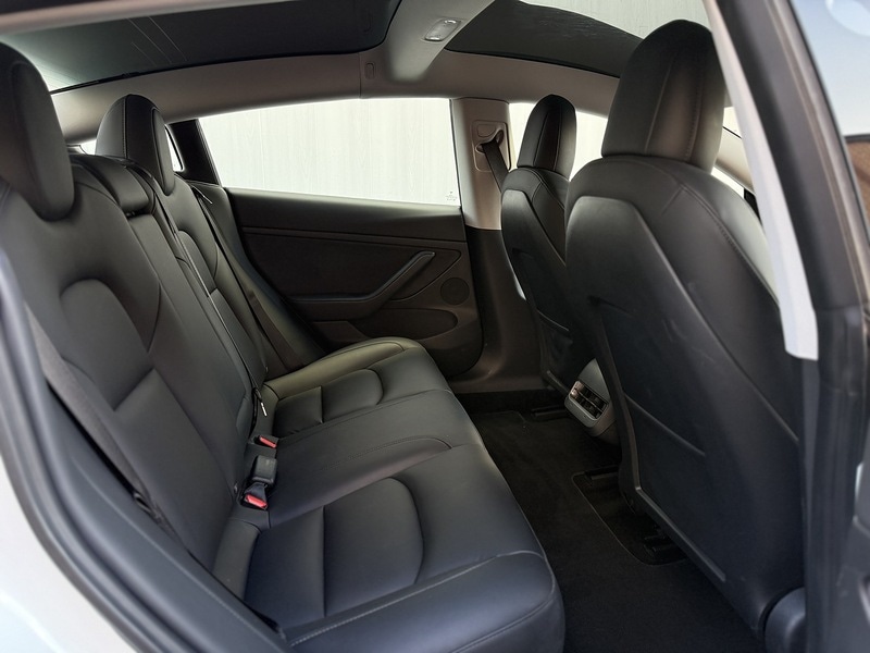 Used Tesla Model 3 2021 for sale - 76716136: Photo 6