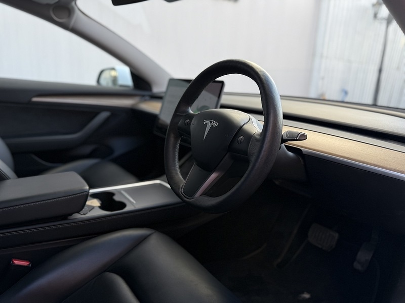 Used Tesla Model 3 2021 for sale - 76716136: Photo 8