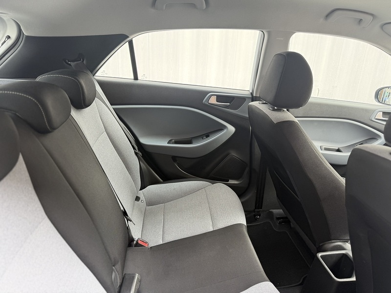 Used Hyundai i20 2015 for sale - 77902538: Photo 10