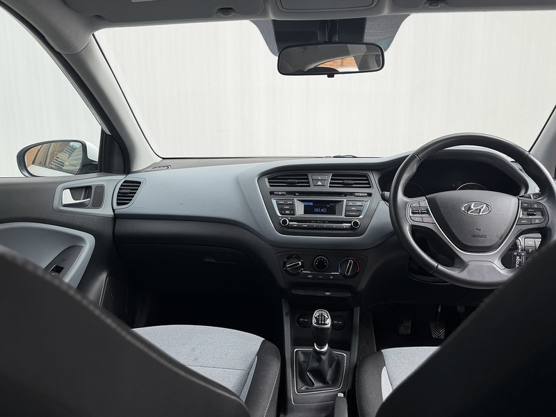 Used Hyundai i20 2015 for sale - 77902538: Photo 16