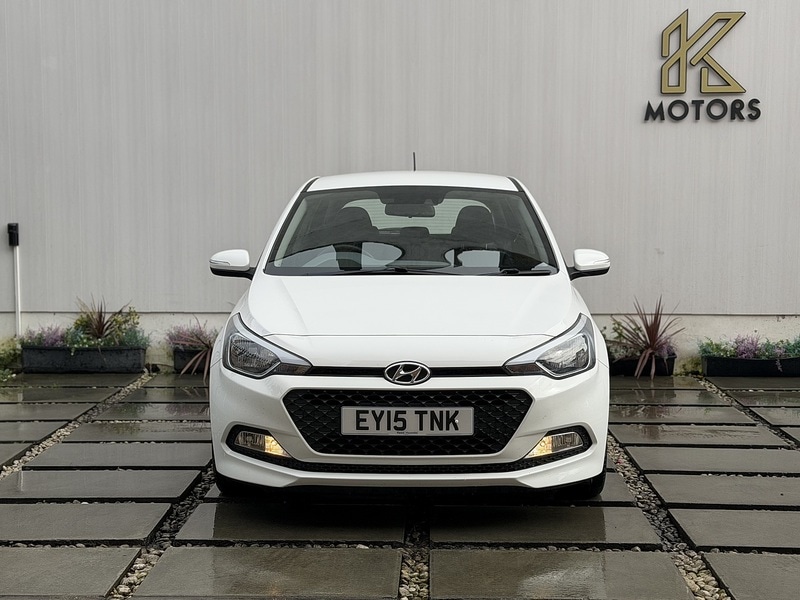 Used Hyundai i20 2015 for sale - 77902538: Photo 2