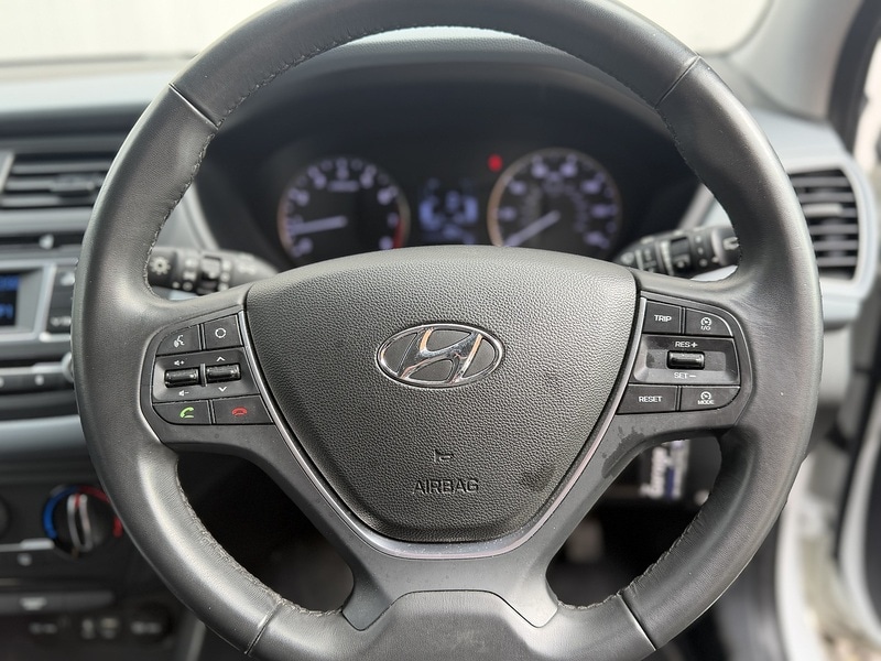 Used Hyundai i20 2015 for sale - 77902538: Photo 27