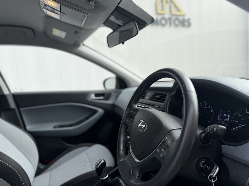 Used Hyundai i20 2015 for sale - 77902538: Photo 6