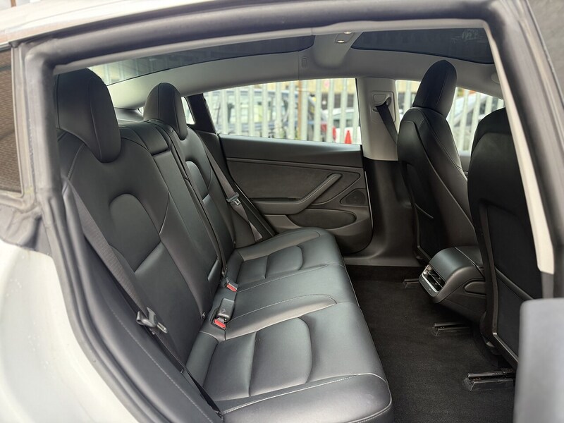 Used Tesla Model 3 2020 for sale - 76716109: Photo 12