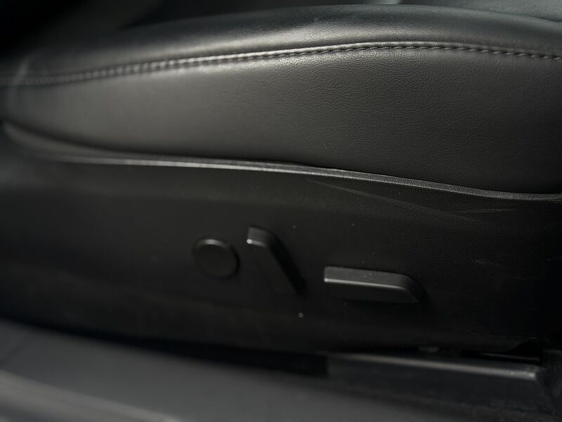 Used Tesla Model 3 2020 for sale - 76716109: Photo 13