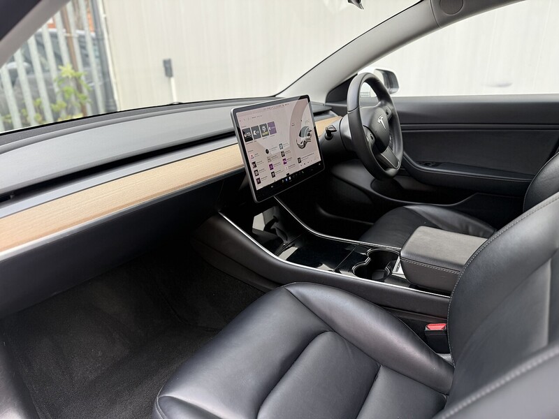 Used Tesla Model 3 2020 for sale - 76716109: Photo 18