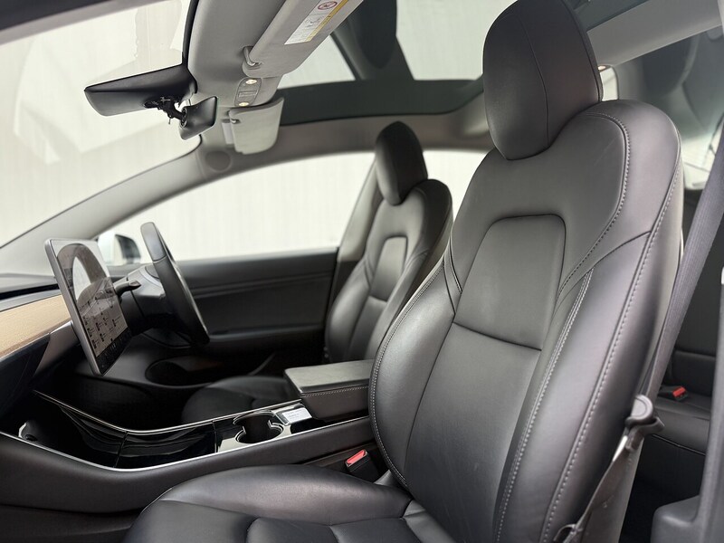 Used Tesla Model 3 2020 for sale - 76716109: Photo 20