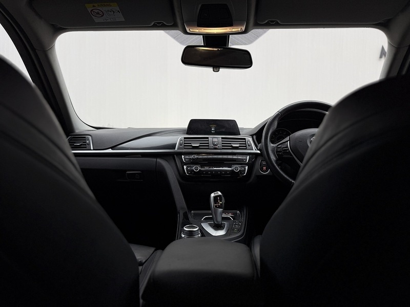 Used BMW 3 Series 2018 for sale - 76758746: Photo 12