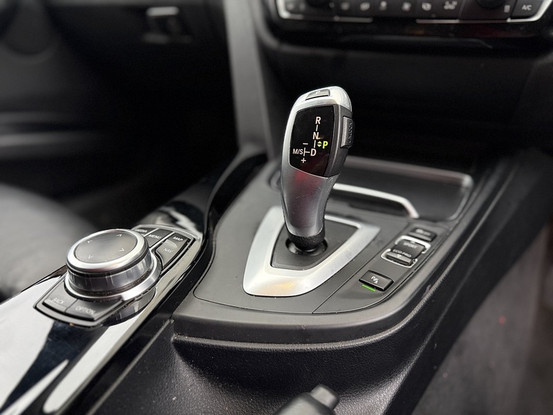 Used BMW 3 Series 2018 for sale - 76758746: Photo 17