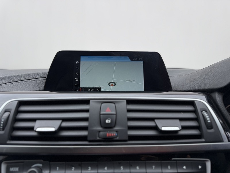 Used BMW 3 Series 2018 for sale - 76758746: Photo 20