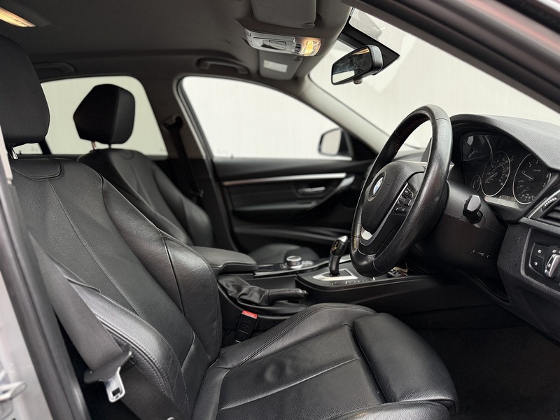 Used BMW 3 Series 2018 for sale - 76758746: Photo 8