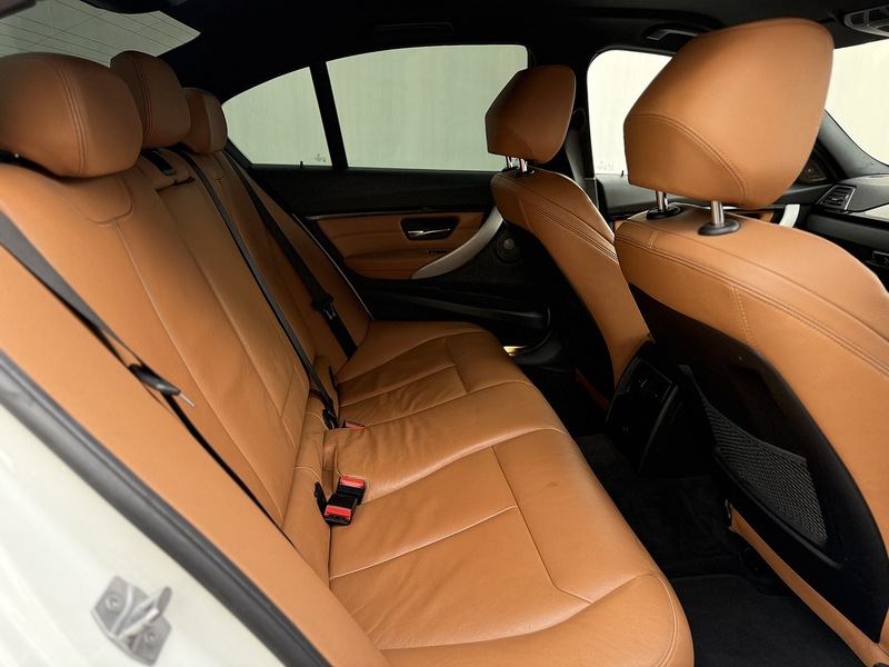 Used BMW 3 Series 2018 for sale - 76437097: Photo 35