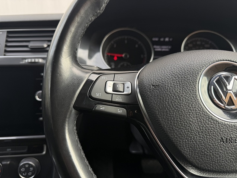 Used Volkswagen Golf 2017 for sale - 76716143: Photo 16