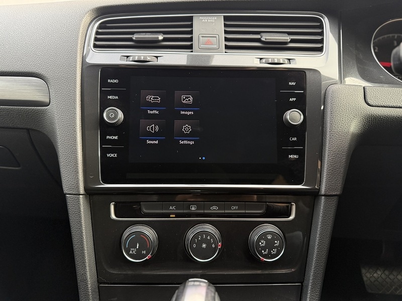 Used Volkswagen Golf 2017 for sale - 76716143: Photo 26