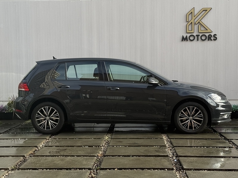 Used Volkswagen Golf 2017 for sale - 76716143: Photo 5