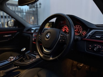 Used BMW 3 Series 2016 for sale - 76845881: Photo