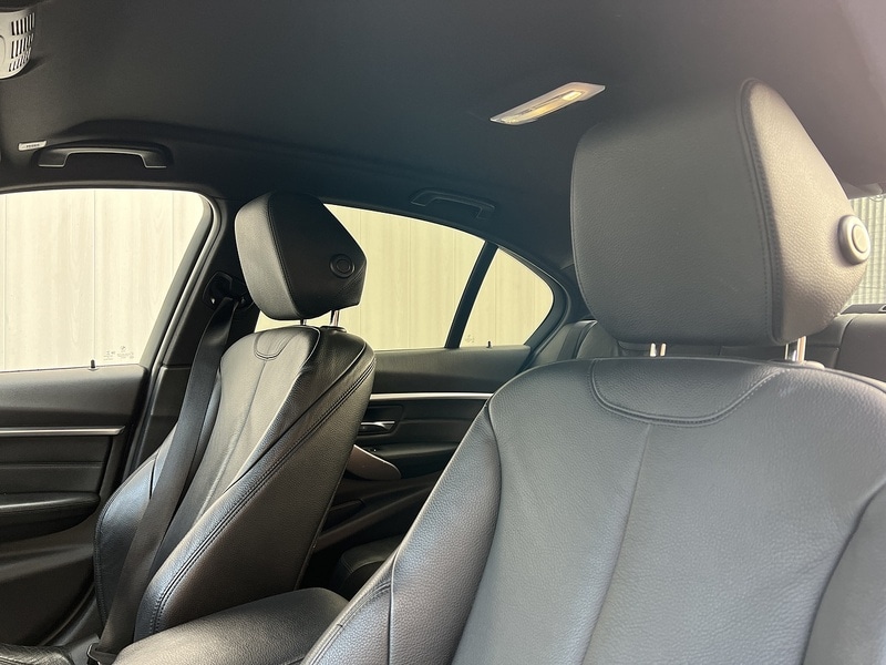 Used BMW 3 Series 2017 for sale - 77094492: Photo 27