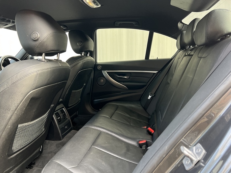 Used BMW 3 Series 2017 for sale - 77094492: Photo 32