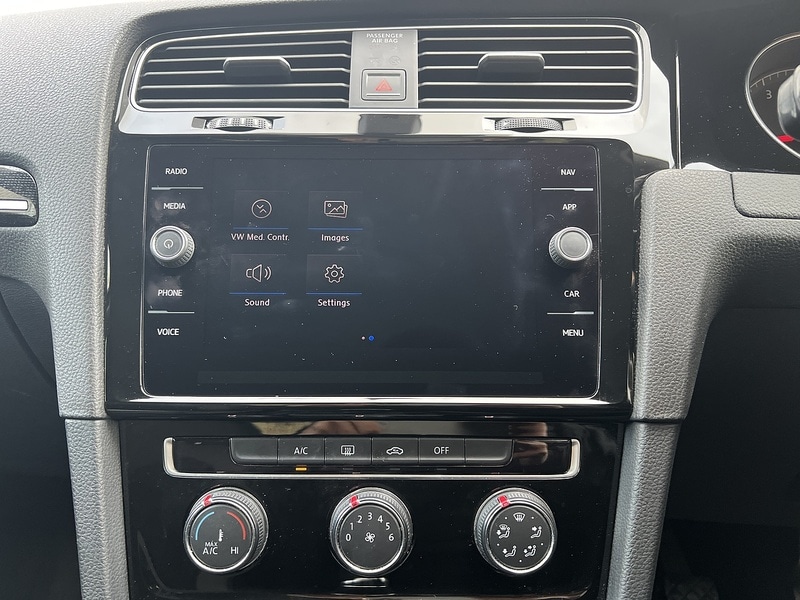 Used Volkswagen Golf 2018 for sale - 77264002: Photo 26