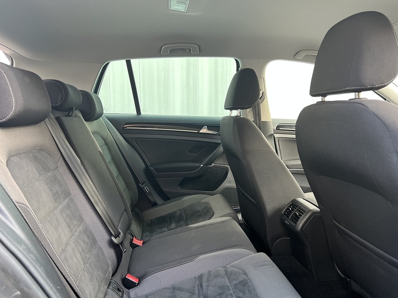 Used Volkswagen Golf 2018 for sale - 77264002: Photo 5