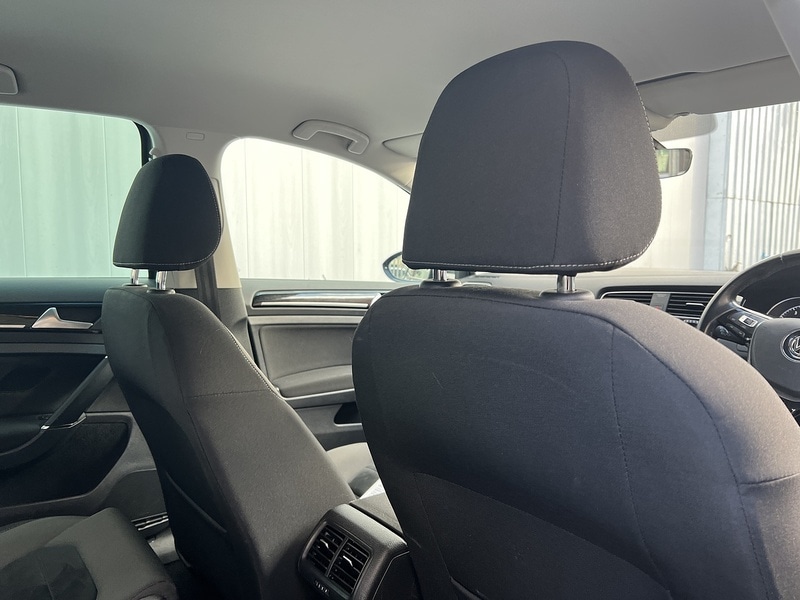 Used Volkswagen Golf 2018 for sale - 77264002: Photo 8