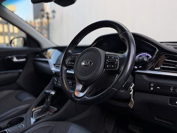 Used Kia Niro 2020 for sale - 76740871: Photo