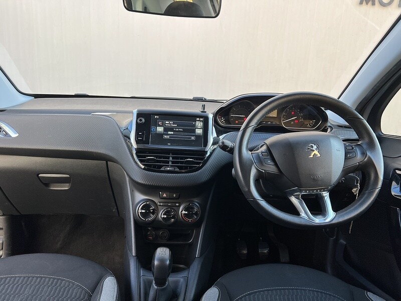 Used Peugeot 208 2015 for sale - 77445451: Photo 11