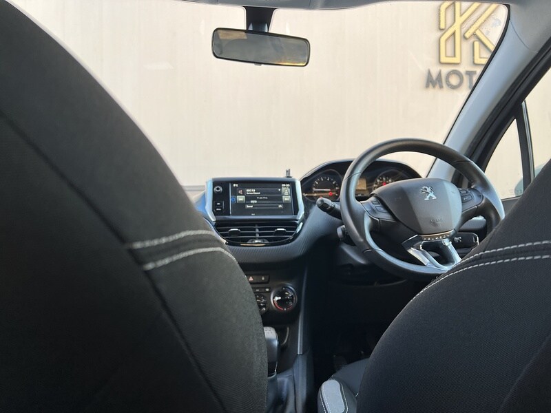 Used Peugeot 208 2015 for sale - 77445451: Photo 12
