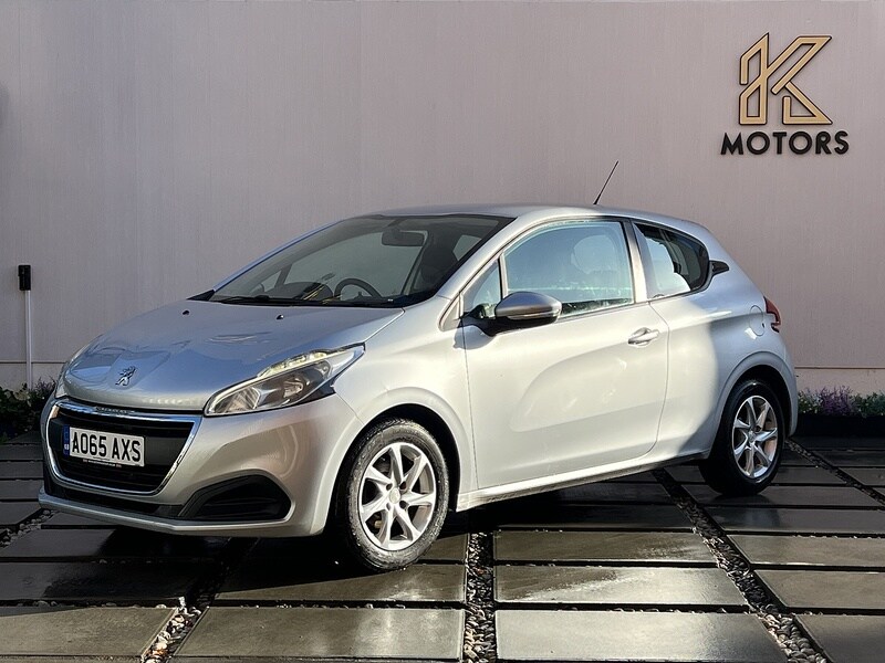 Used Peugeot 208 2015 for sale - 77445451: Photo 25
