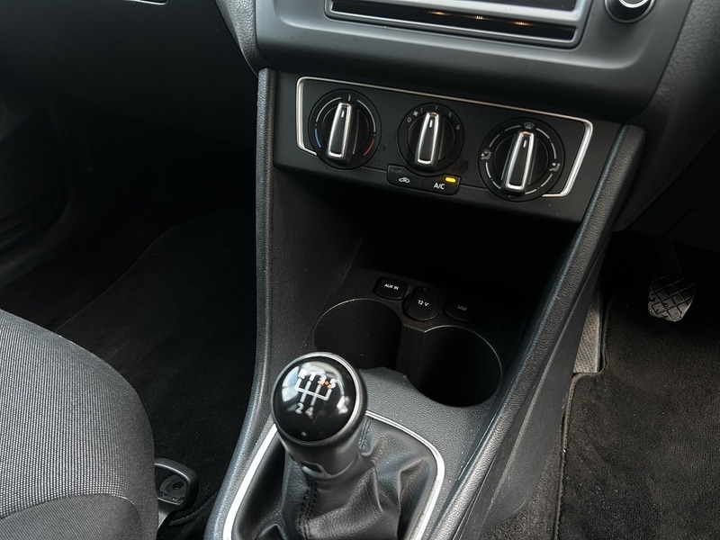 Used Volkswagen Polo 2016 for sale - 77521615: Photo 17