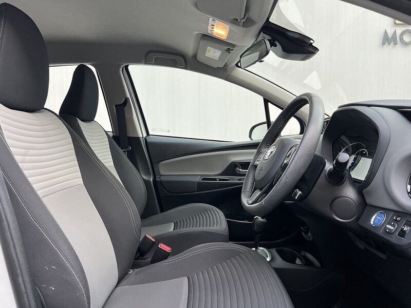 Used Toyota Yaris for sale - 77208492: Photo 8