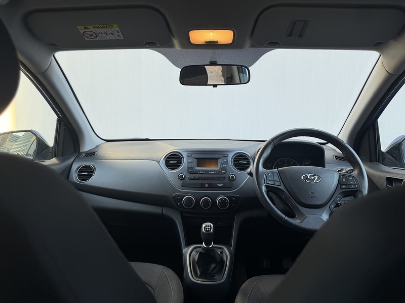 Used Hyundai i10 2018 for sale - 78056763: Photo 16