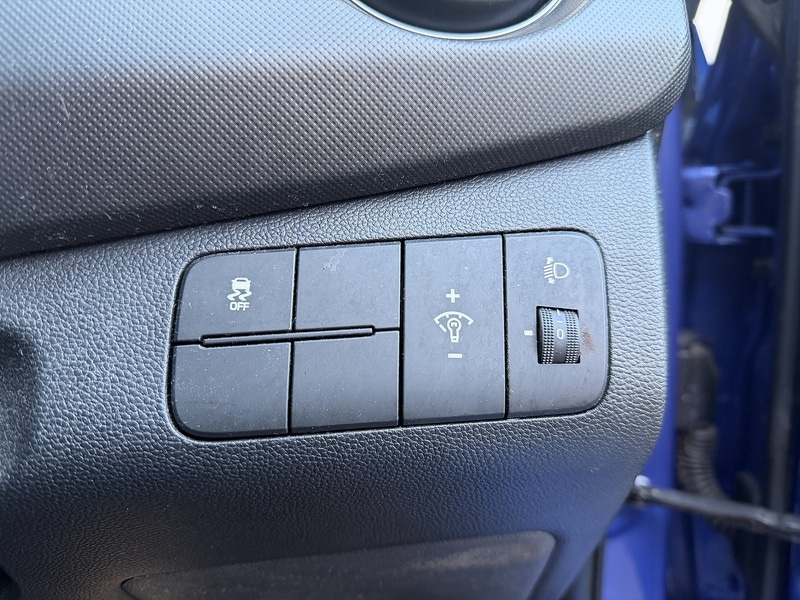 Used Hyundai i10 2018 for sale - 78056763: Photo 18